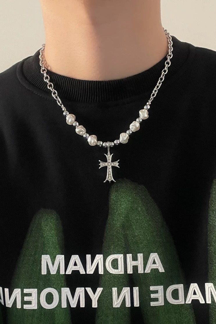 Cross Kette mit Perlen & Strass