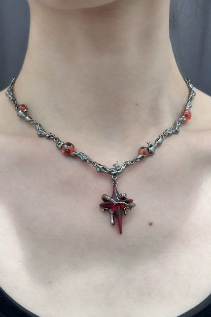 Rote Stern-Kette