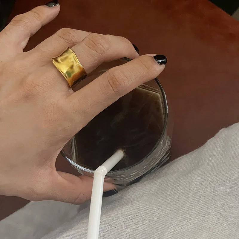 Wide Adjustable Rings
